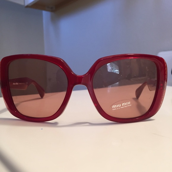 Miu miu smu02n butterfly sunglasses - Picture 1 of 5